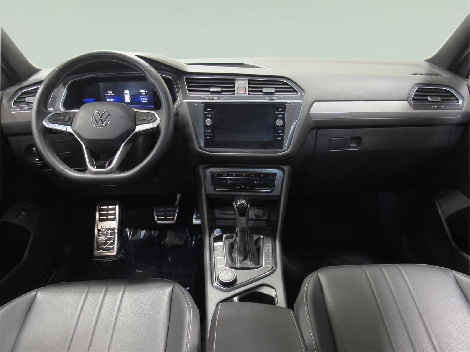 2023 Volkswagen Tiguan SE R-Line Black