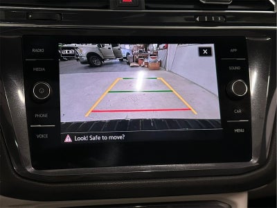 2022 Volkswagen Tiguan SE R-Line Black