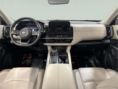 2024 Nissan Pathfinder SL 4WD