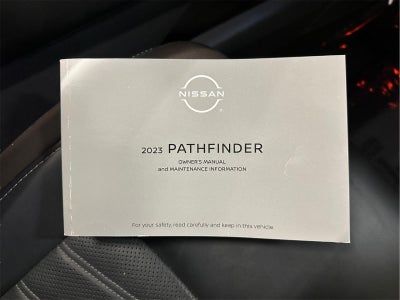 2023 Nissan Pathfinder Platinum