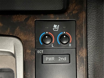 2013 Toyota Land Cruiser 4dr 4WD (Natl)