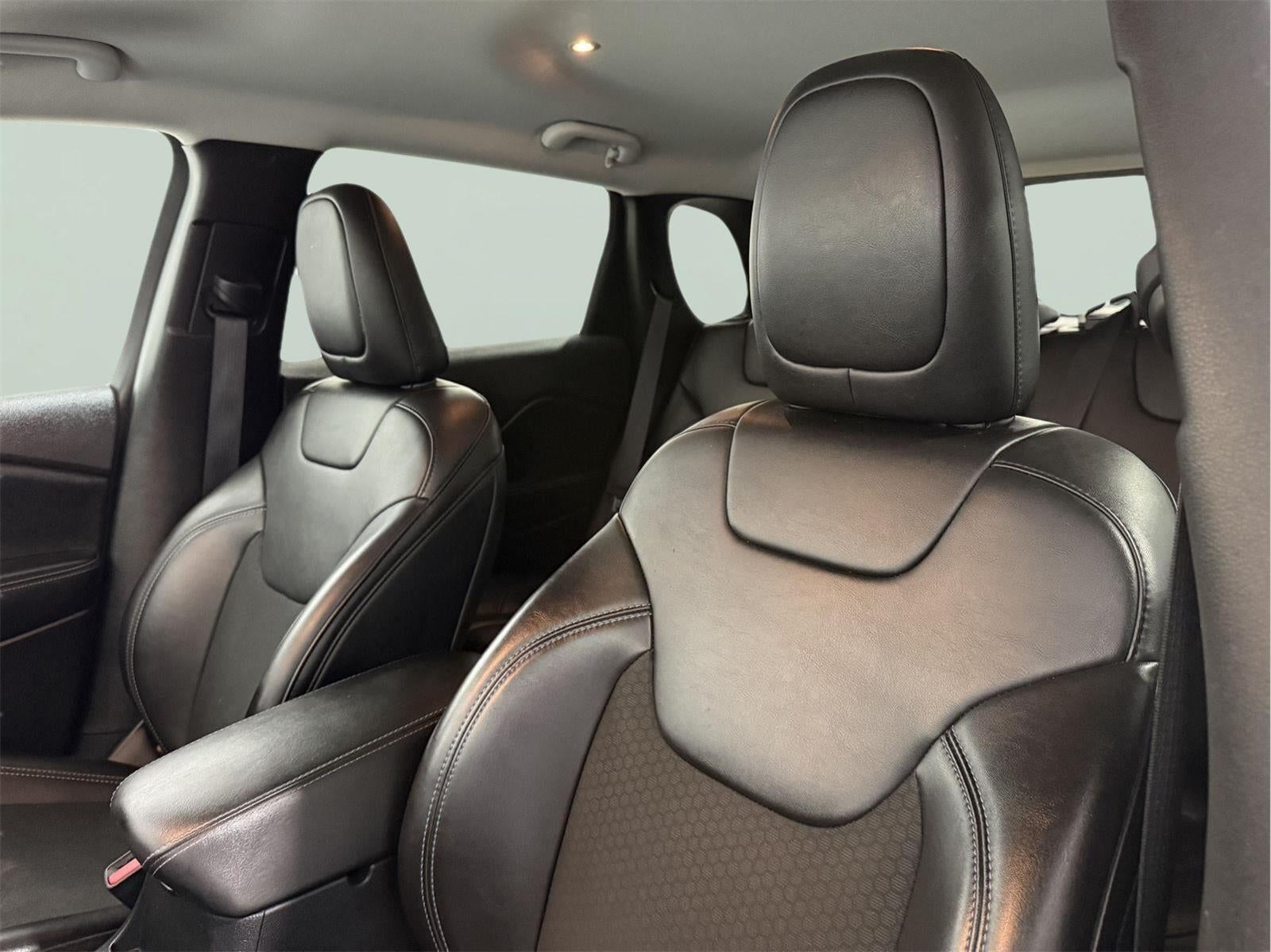 2019 Jeep Cherokee Latitude Plus 4x4