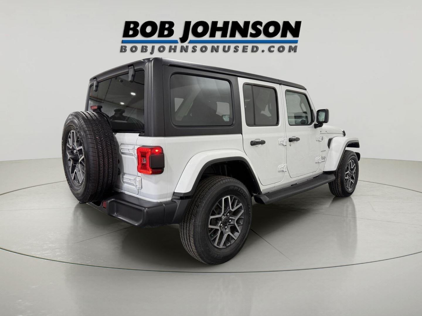 2024 Jeep Wrangler Sahara