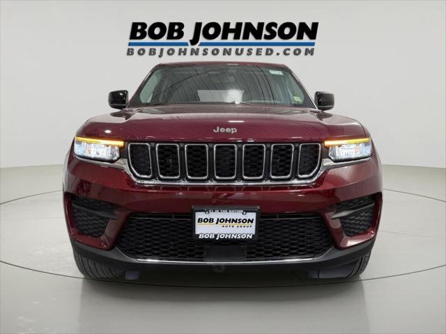 2023 Jeep Grand Cherokee Laredo 4x4