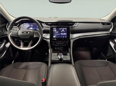 2023 Jeep Grand Cherokee L Laredo 4x4