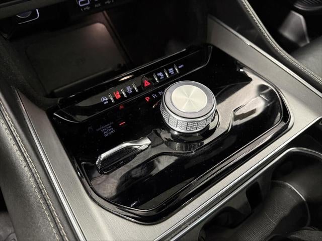 2024 Jeep Wagoneer Series II Carbide