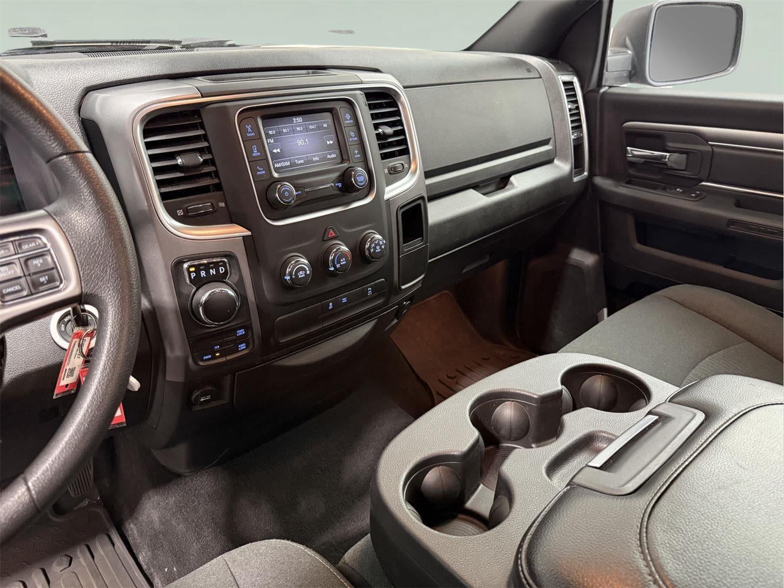 2022 RAM 1500 Classic Warlock Quad Cab 4x4 6'4' Box