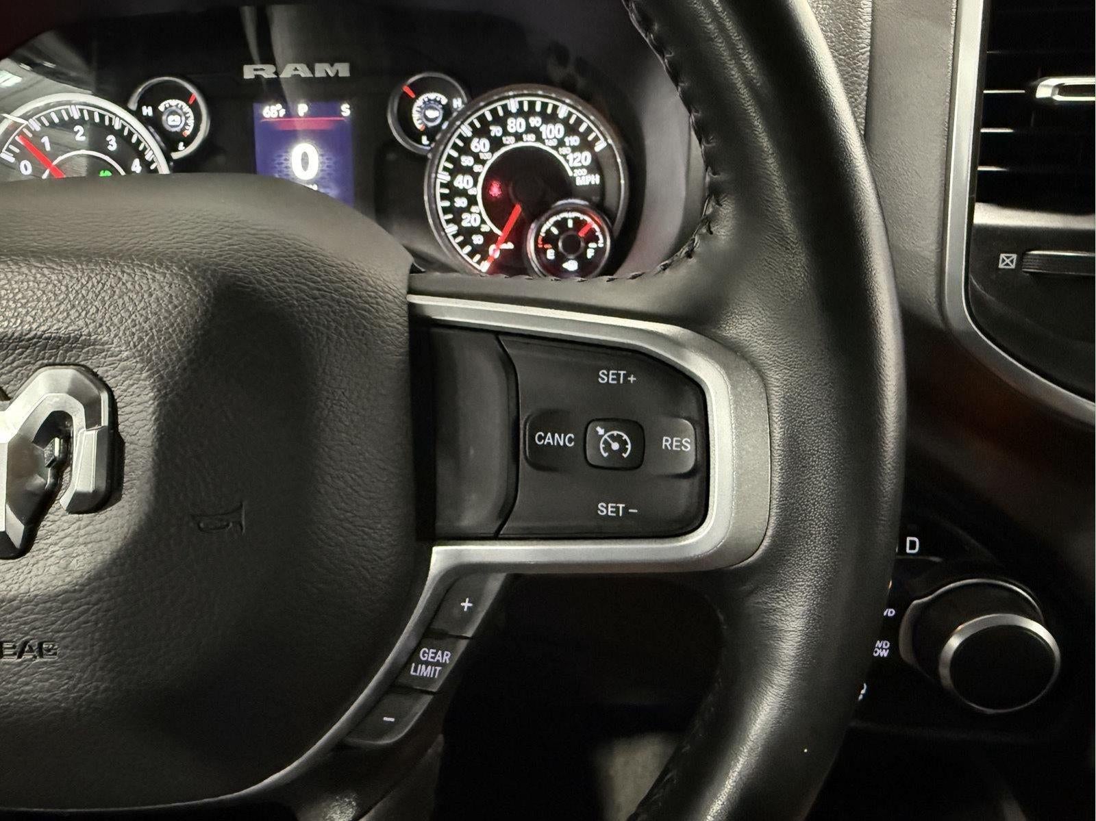 2023 RAM 1500 Big Horn Crew Cab 4x4 5'7' Box