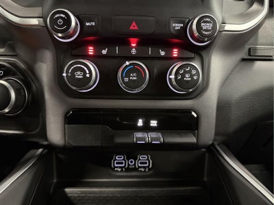 2023 RAM 1500 Big Horn Crew Cab 4x4 5'7' Box
