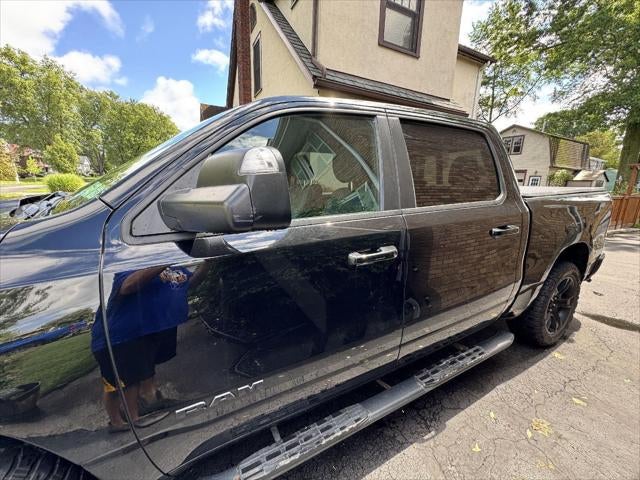 2020 RAM 1500 Big Horn Crew Cab 4x4 5'7' Box