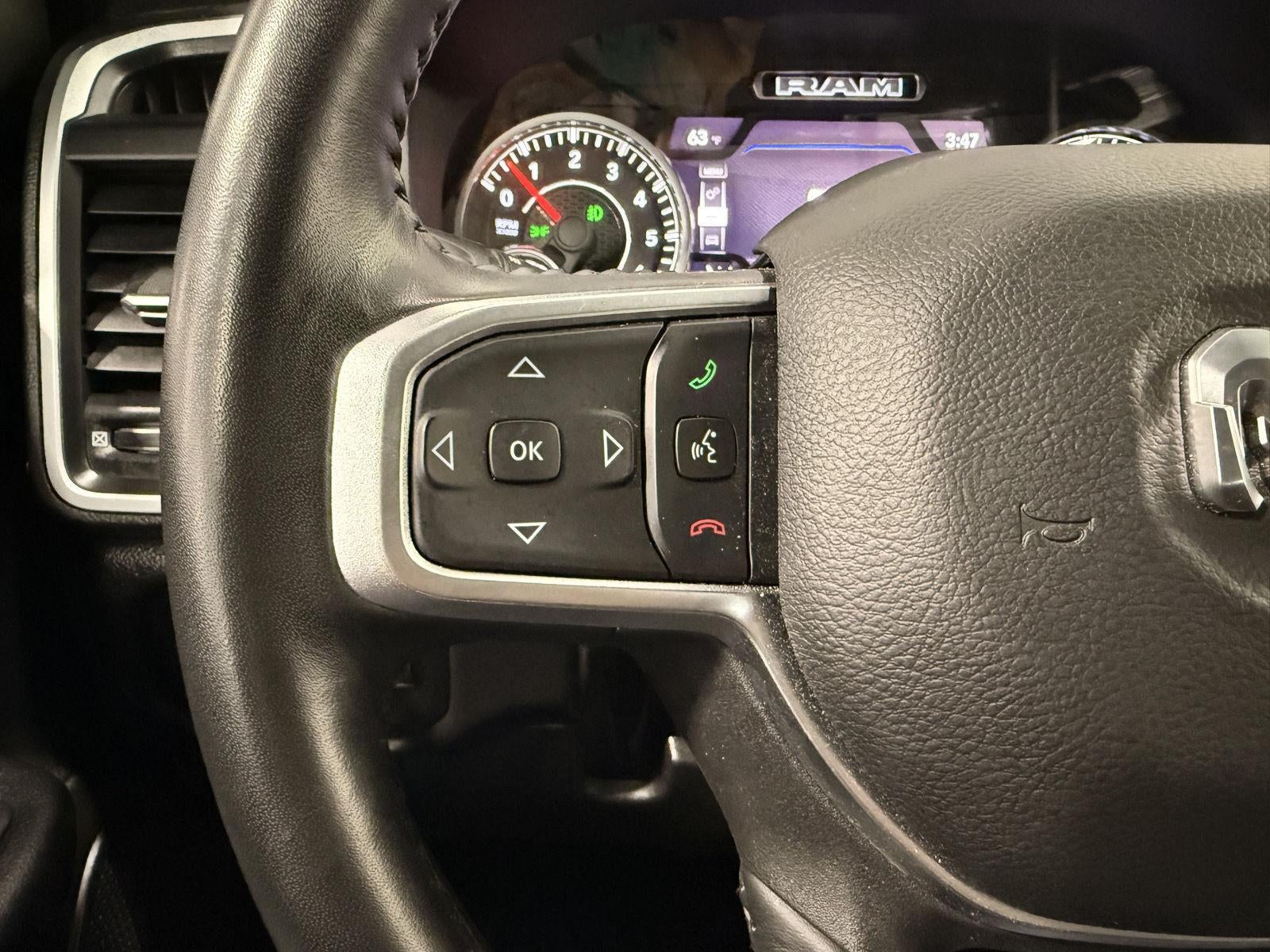 2022 RAM 1500 Big Horn Crew Cab 4x4 5'7' Box