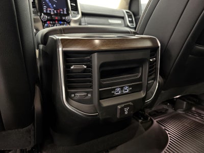 2021 RAM 1500 Laramie Crew Cab 4x4 6'4' Box