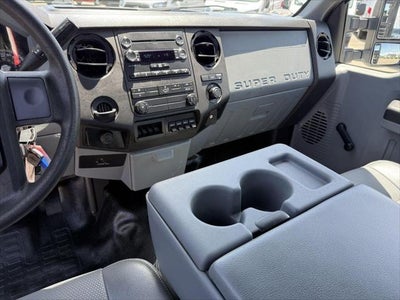 2015 Ford F-350 Chassis XL