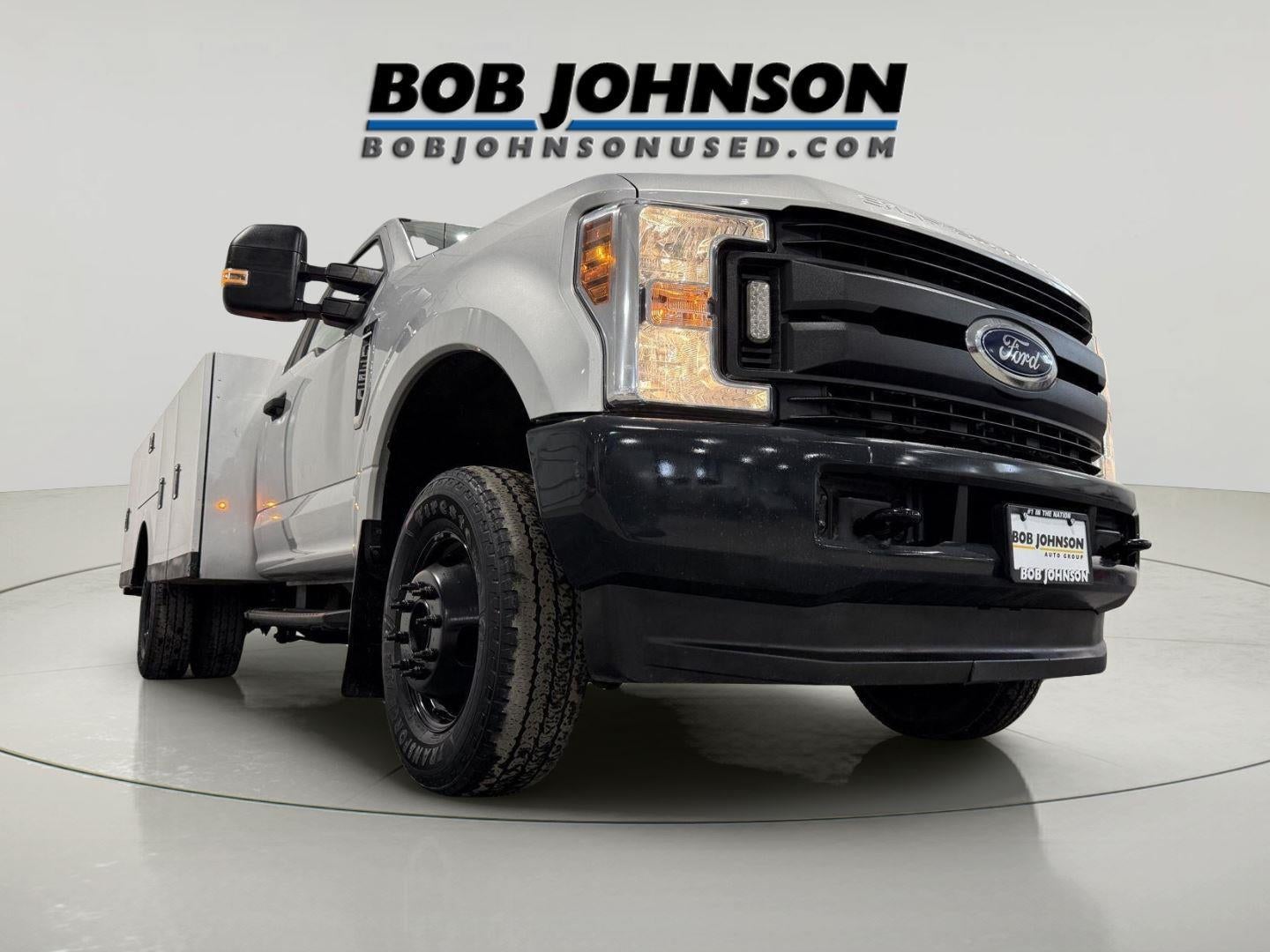 2018 Ford F-350 Chassis XL