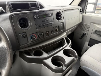 2019 Ford E-450 Cutaway E-450 DRW 158 WB