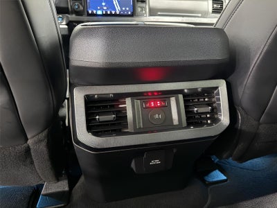 2025 Ford F-250 Platinum