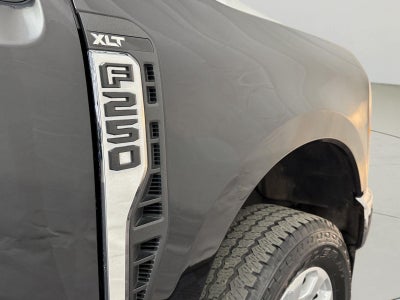 2023 Ford F-250 XLT