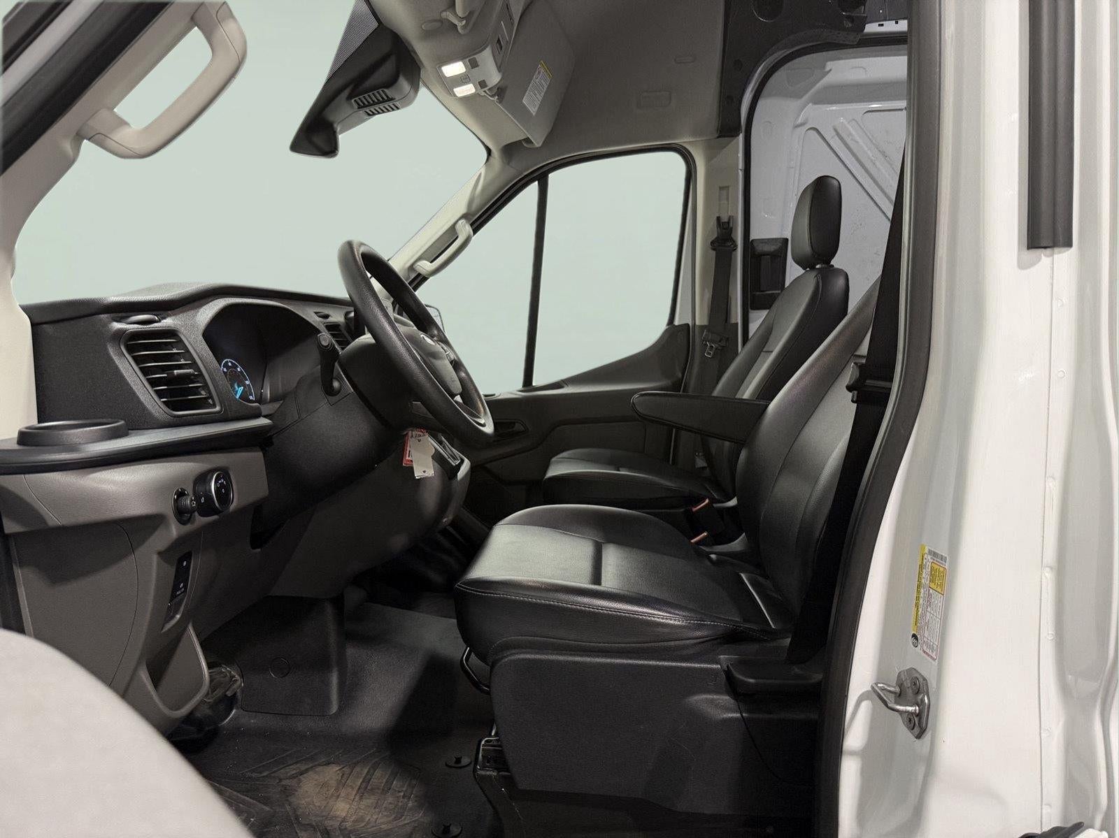 2025 Ford Transit-250 Cargo Van T-250 148' Hi Rf 9070 GVWR RWD