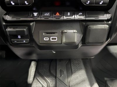 2023 Chevrolet Silverado 3500HD 4WD Crew Cab Long Bed LTZ