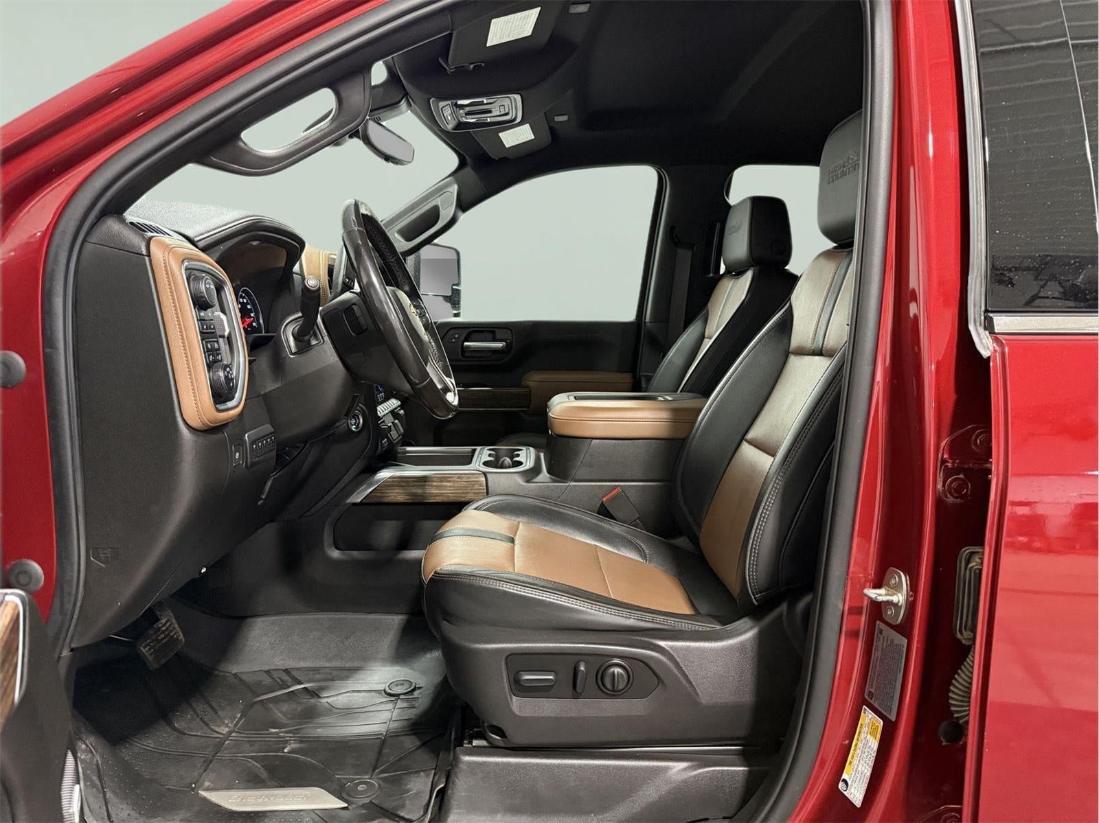 2022 Chevrolet Silverado 3500HD 4WD Crew Cab Standard Bed High Country