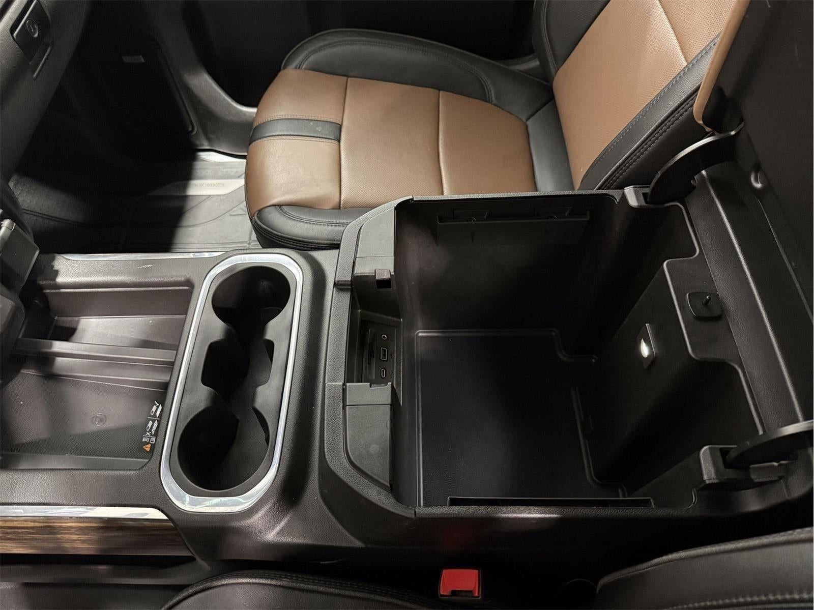 2022 Chevrolet Silverado 3500HD 4WD Crew Cab Standard Bed High Country