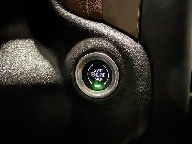 2022 Chevrolet Silverado 3500HD 4WD Crew Cab Standard Bed High Country