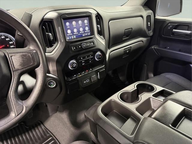 2023 Chevrolet Silverado 1500 4WD Crew Cab Short Bed Custom