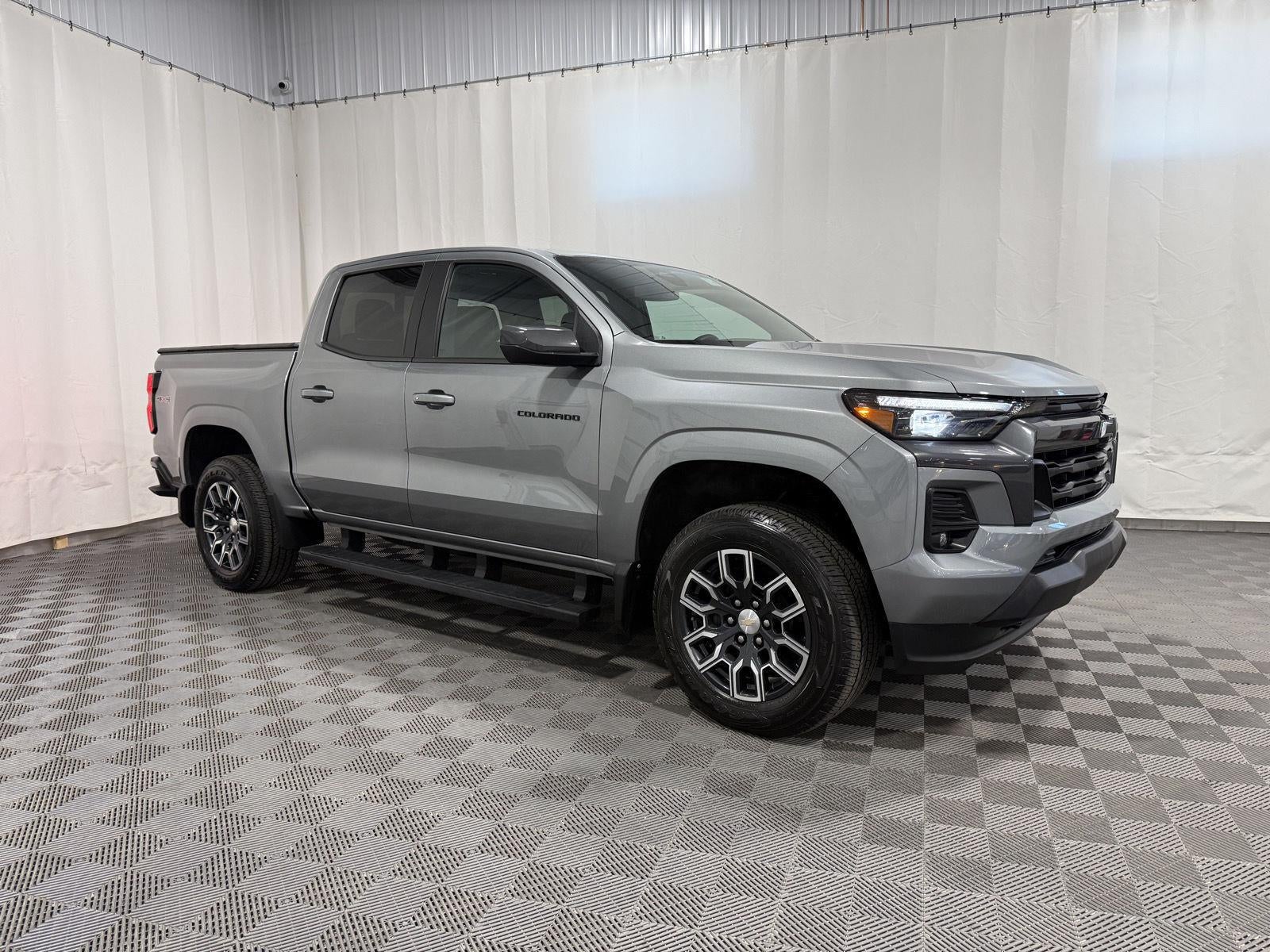 2024 Chevrolet Colorado 4WD LT