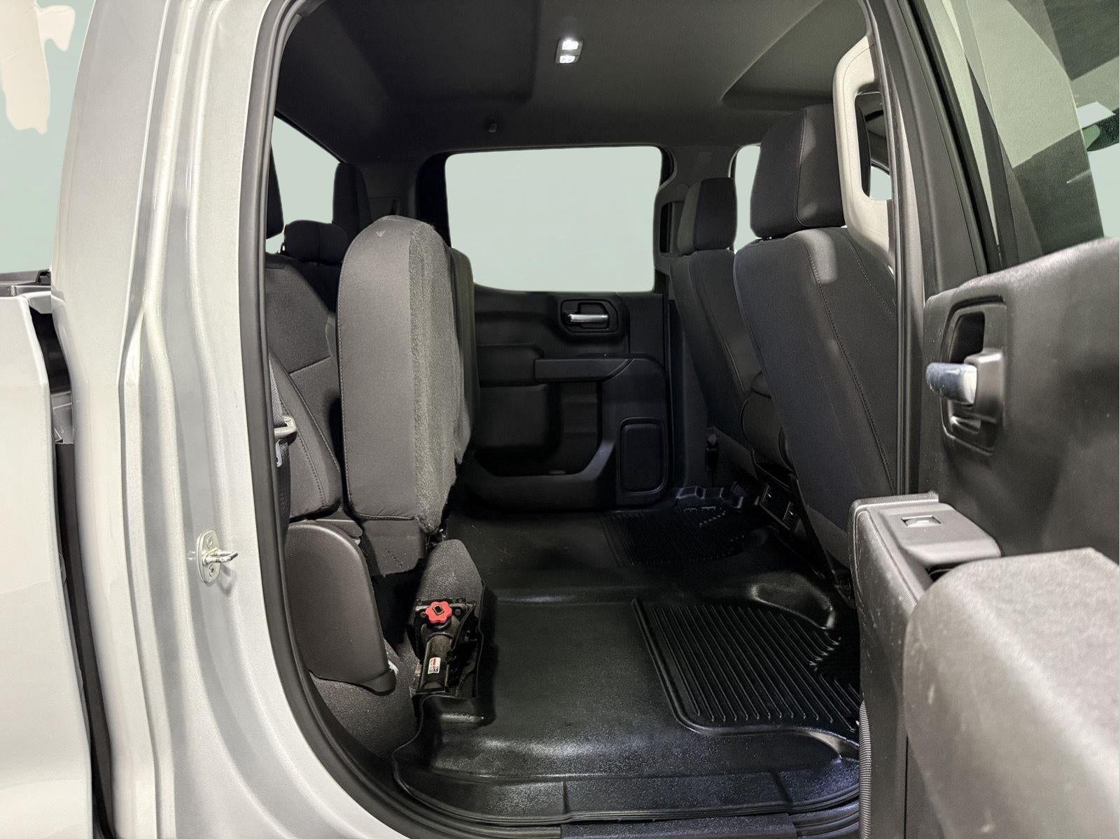 2020 Chevrolet Silverado 1500 4WD Crew Cab Short Bed Custom
