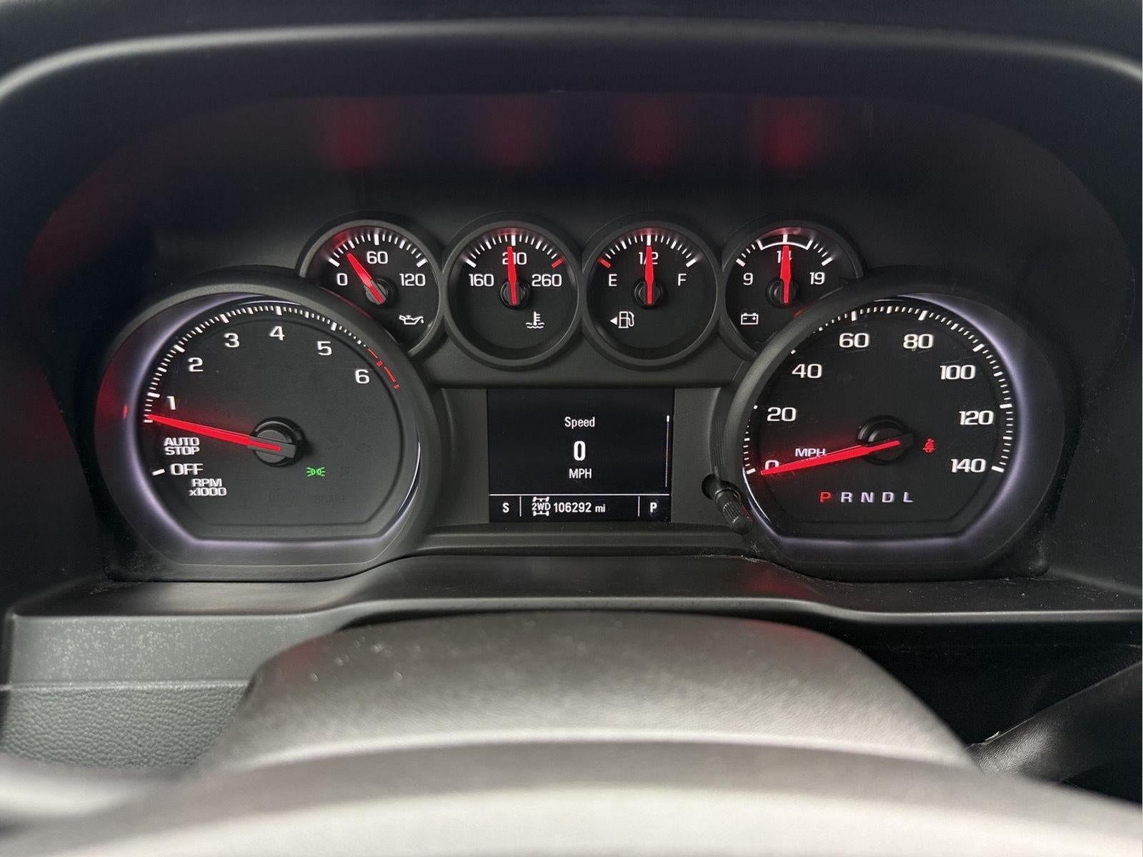 2020 Chevrolet Silverado 1500 4WD Crew Cab Short Bed Custom