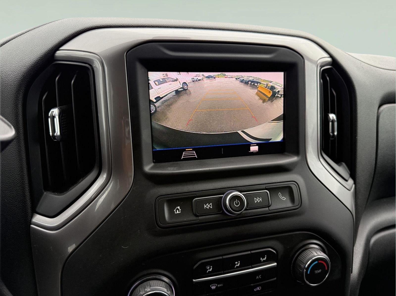 2020 Chevrolet Silverado 1500 4WD Crew Cab Short Bed Custom
