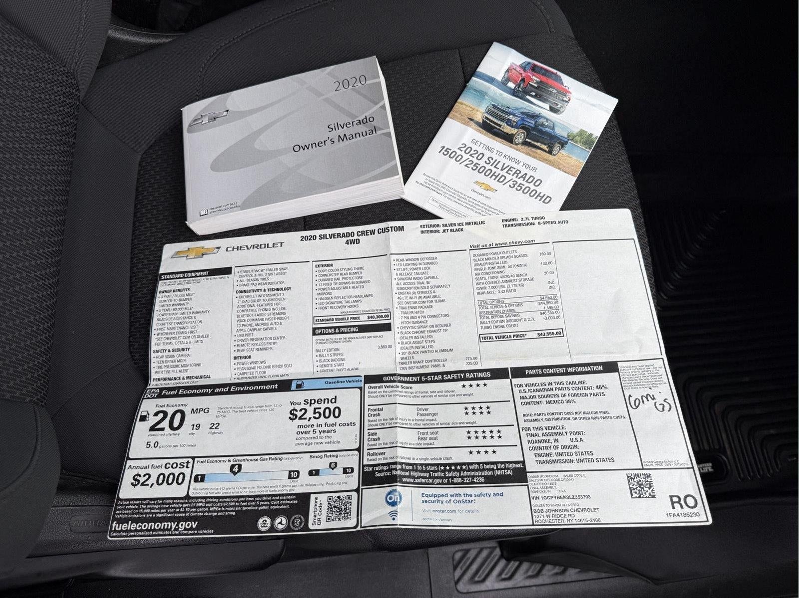 2020 Chevrolet Silverado 1500 4WD Crew Cab Short Bed Custom