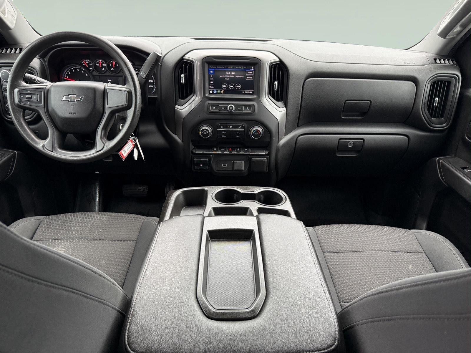 2020 Chevrolet Silverado 1500 4WD Crew Cab Short Bed Custom