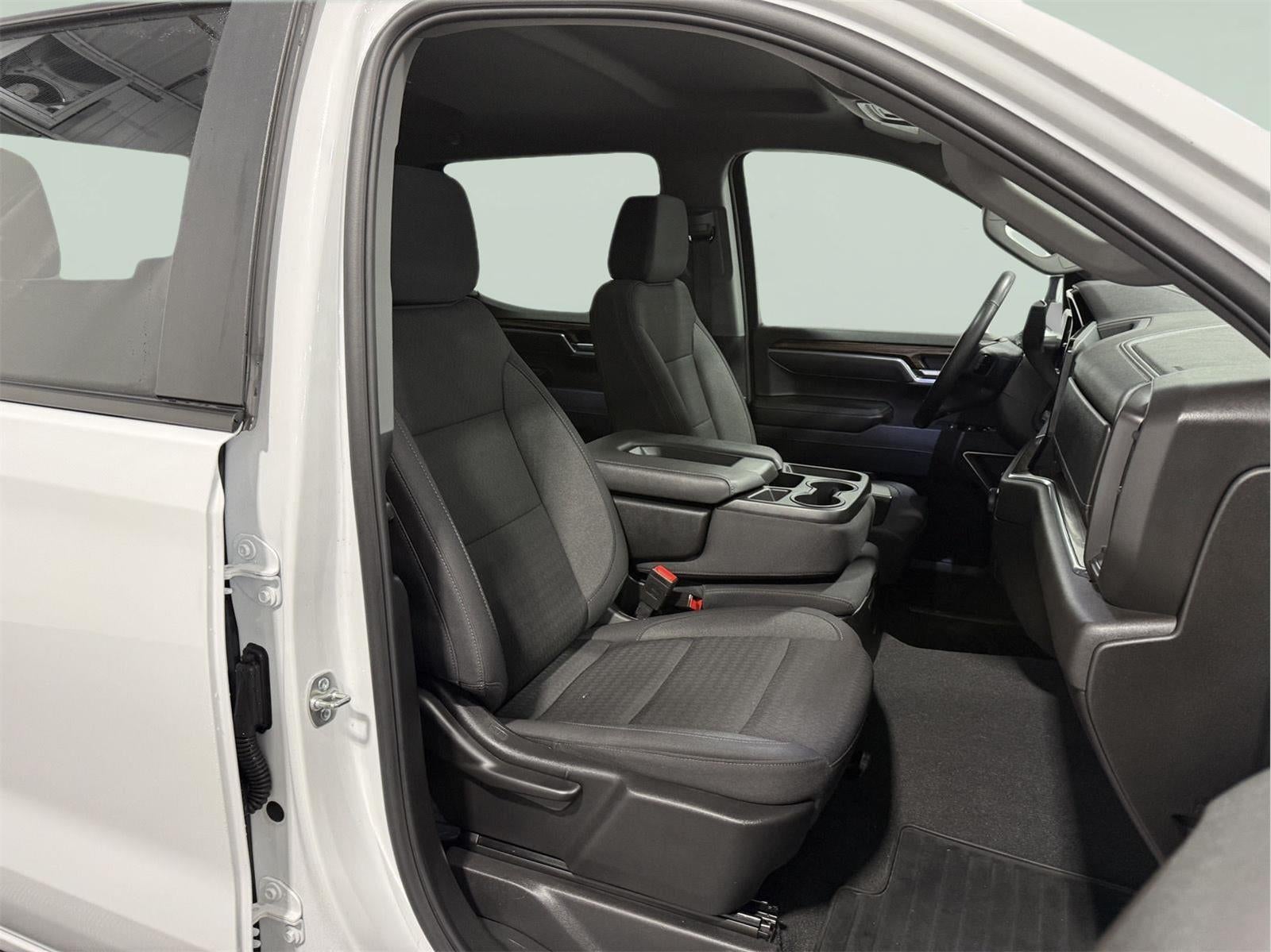 2025 Chevrolet Silverado 1500 4WD LT