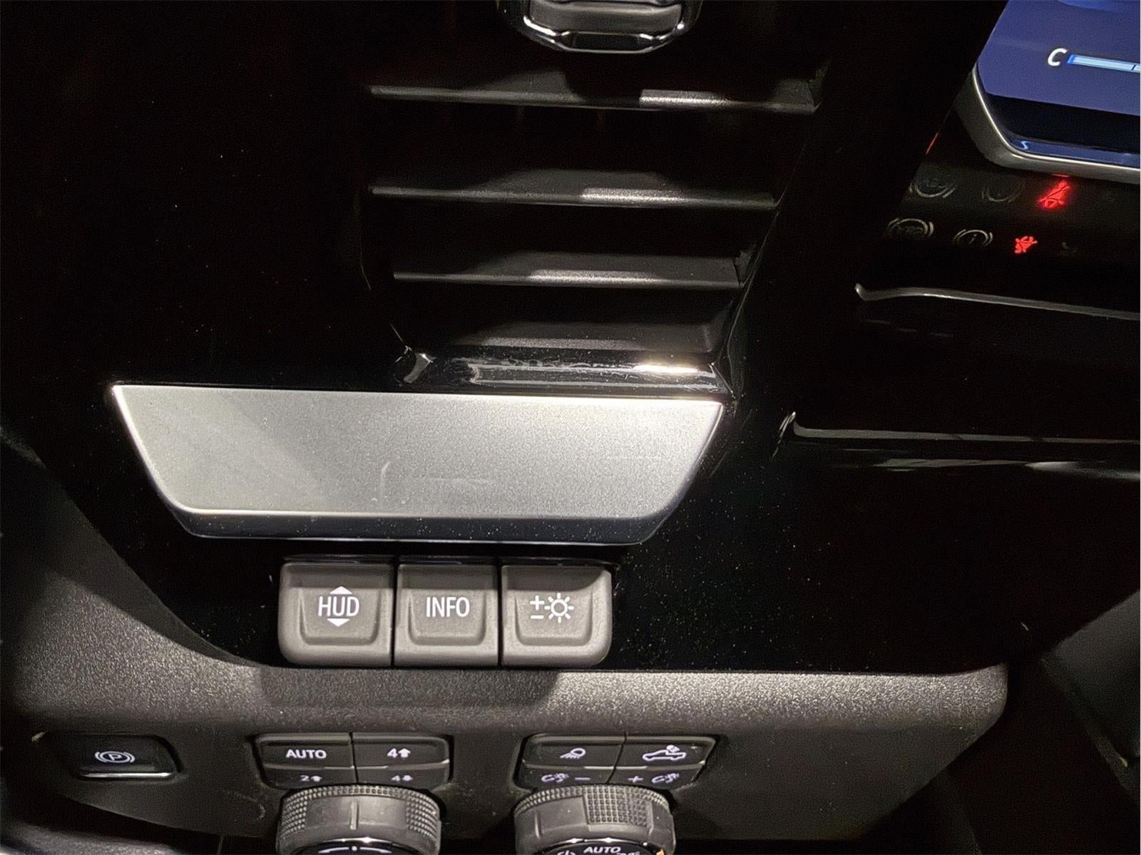 2026 Chevrolet Silverado 1500 4WD Crew Cab Short Bed High Country