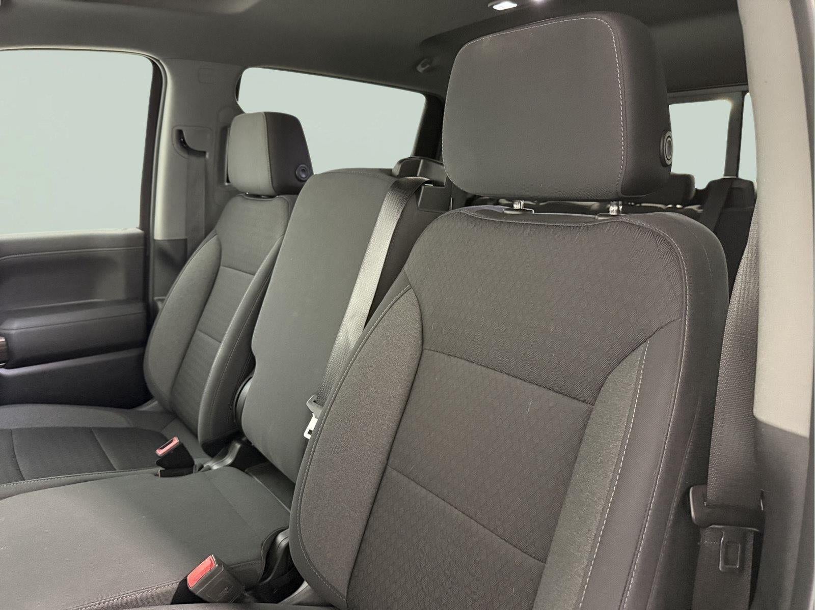 2021 Chevrolet Silverado 1500 4WD Crew Cab Short Bed LT