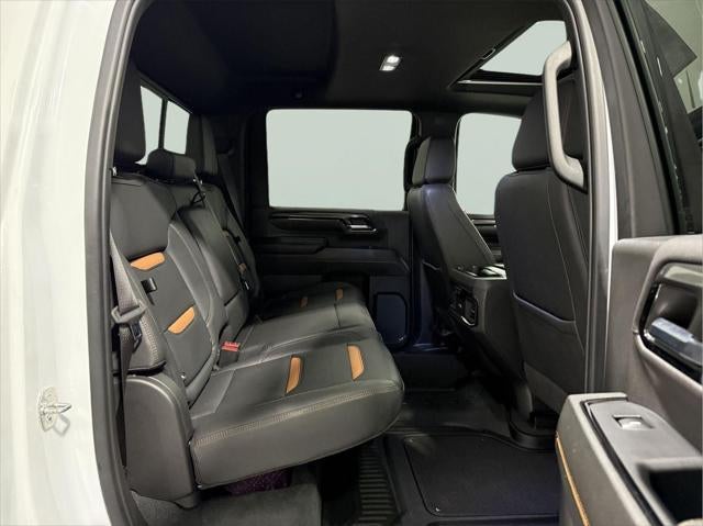 2024 GMC Sierra 2500HD 4WD Crew Cab Standard Bed AT4