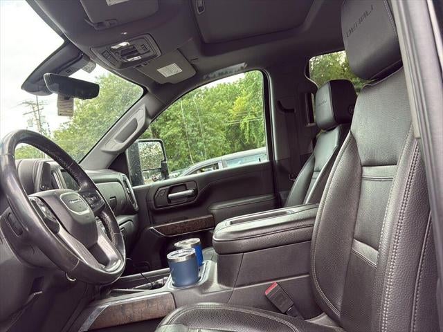 2020 GMC Sierra 2500HD 4WD Crew Cab Standard Bed Denali