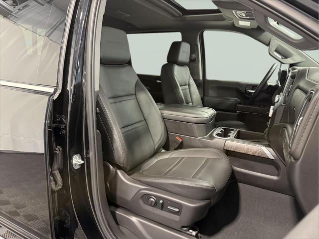 2023 GMC Sierra 3500HD Denali