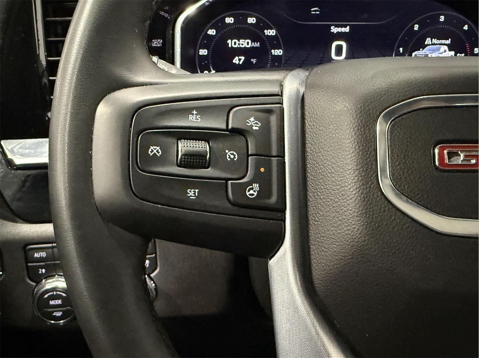 2025 GMC Sierra 2500HD 4WD Crew Cab Standard Bed SLT