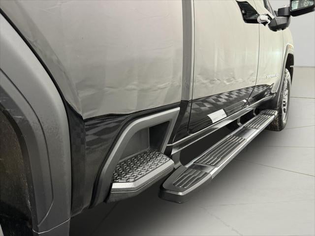 2025 GMC Sierra 2500HD 4WD Crew Cab Standard Bed SLT