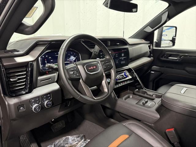 2025 GMC Sierra 2500HD Crew Cab, Standard Bed, AT4, 4WD