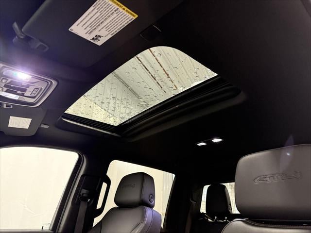 2025 GMC Sierra 2500HD Crew Cab, Standard Bed, AT4, 4WD