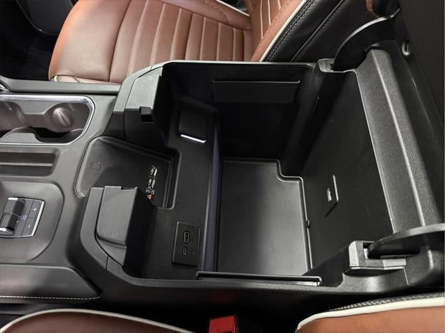 2025 GMC Sierra 2500HD Crew Cab, Standard Bed, Denali Ultimate, 4WD