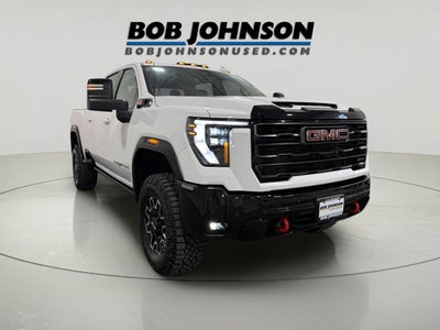 2025 GMC Sierra 2500HD Crew Cab, Standard Bed, AT4X, 4WD