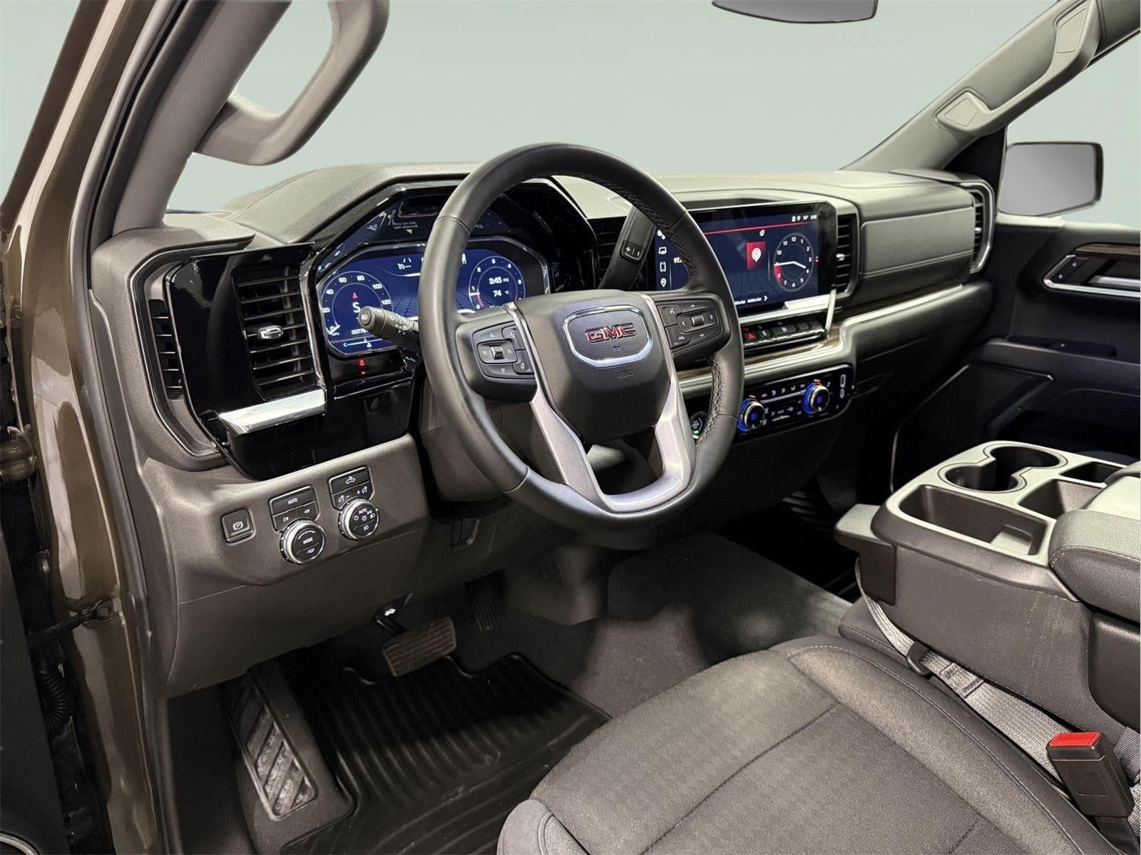 2023 GMC Sierra 1500 4WD Crew Cab Short Box Elevation with 3VL