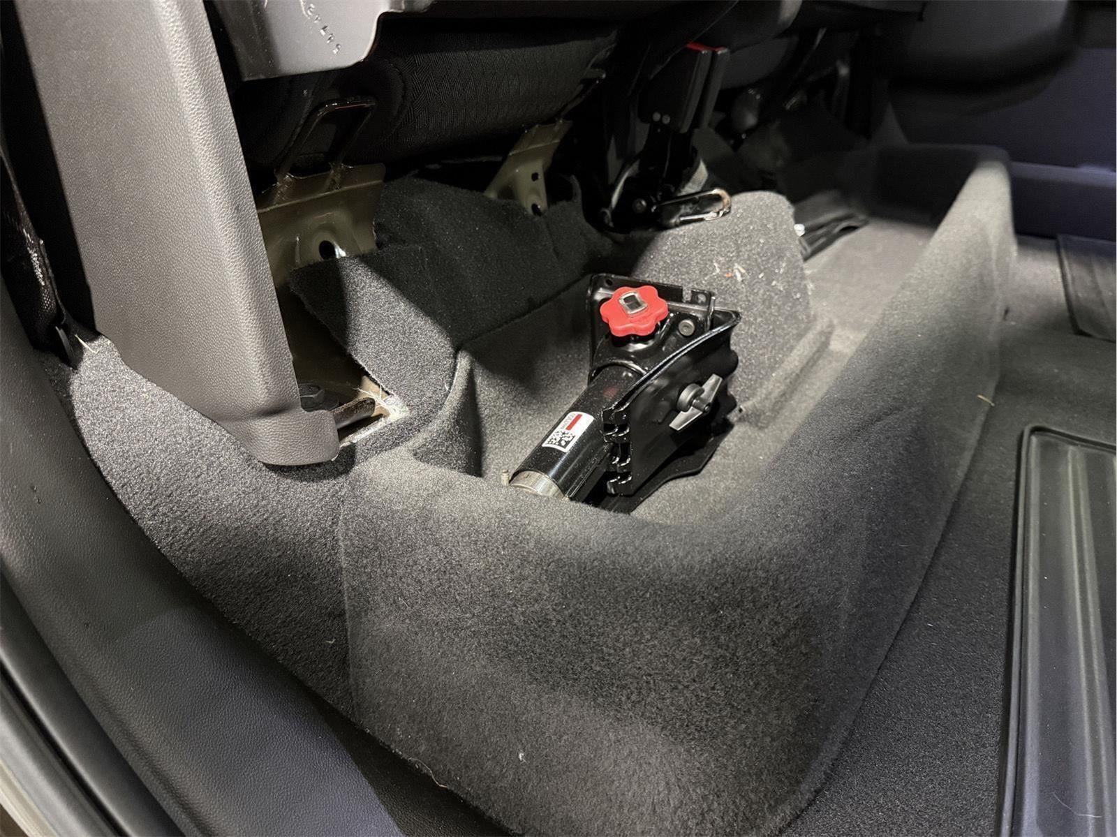 2023 GMC Sierra 1500 4WD Crew Cab Short Box Elevation with 3VL