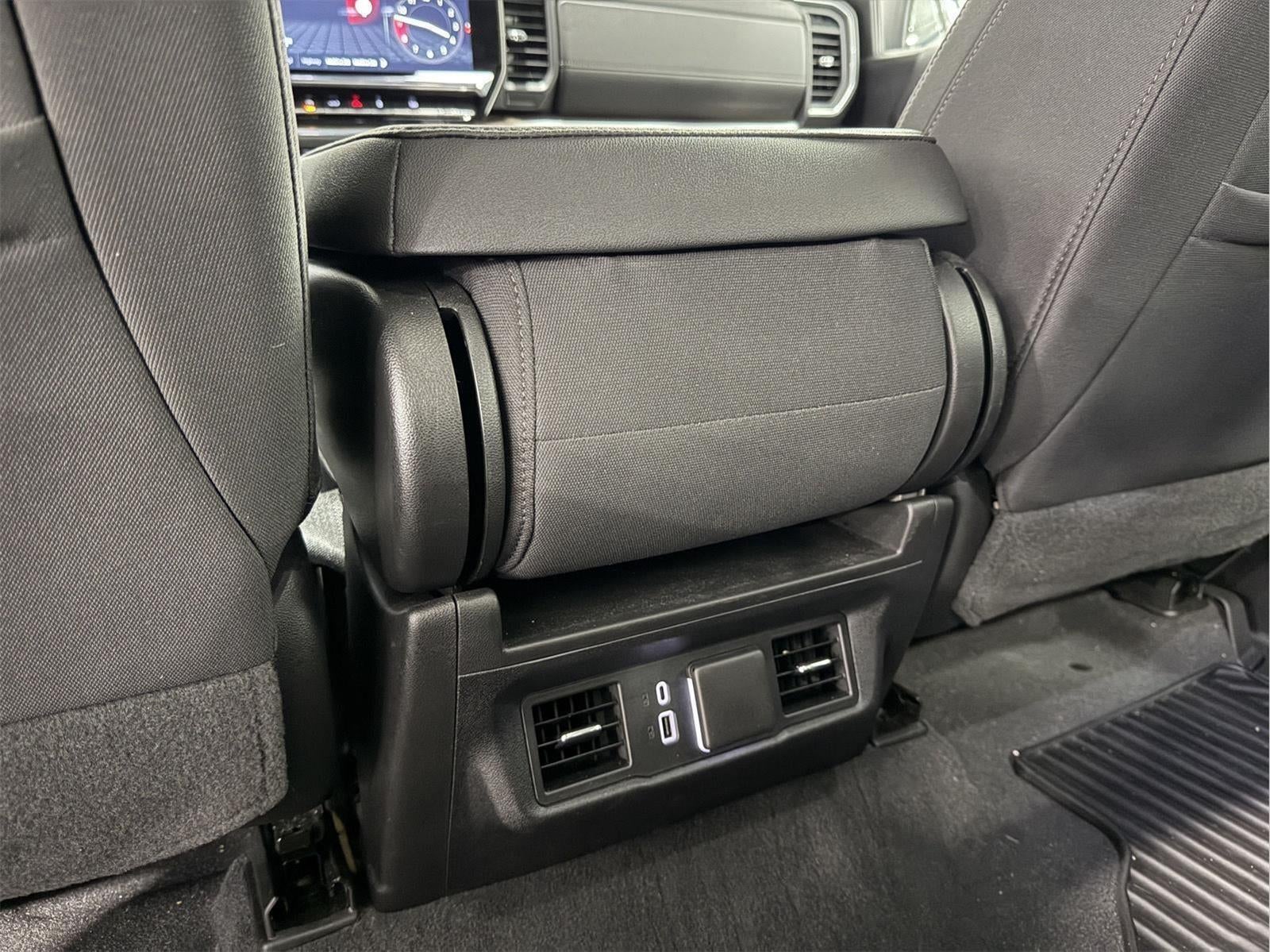 2023 GMC Sierra 1500 4WD Crew Cab Short Box Elevation with 3VL