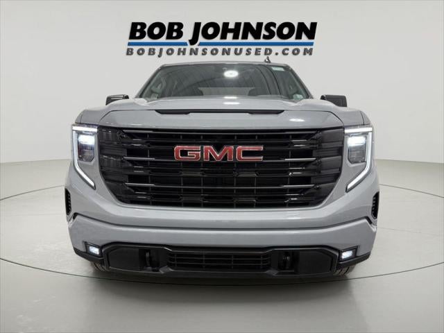2024 GMC Sierra 1500 4WD Crew Cab Short Box Elevation with 3VL