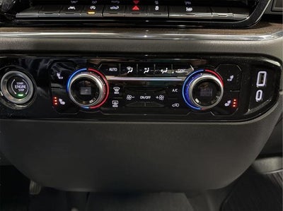 2024 GMC Sierra 1500 4WD Crew Cab Short Box Elevation with 3VL